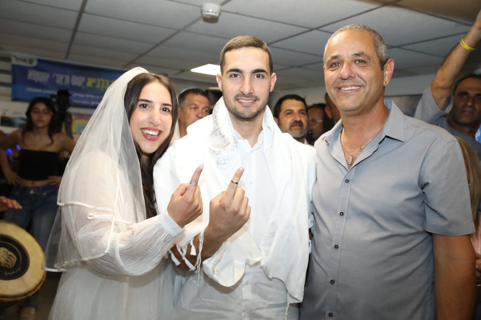 חופה במוקד העירוני