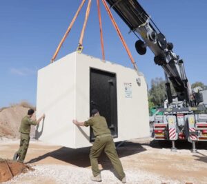 צילום הנחת מיגונית