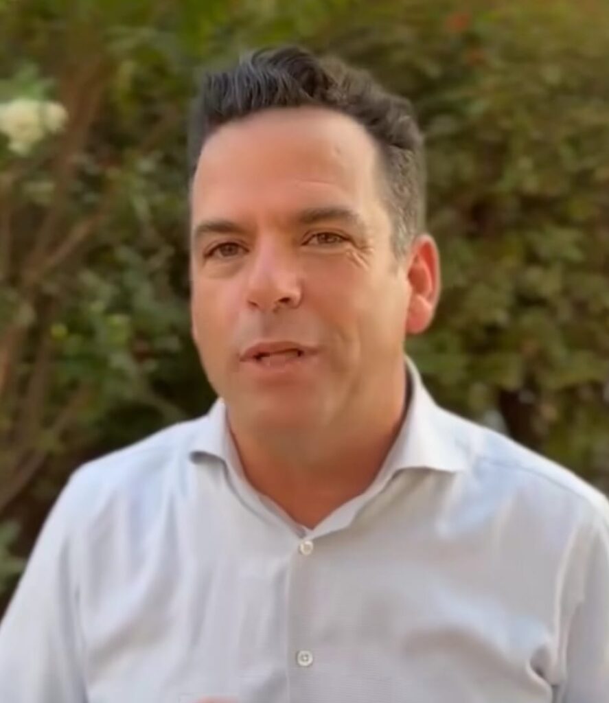 תמונה מתוך סרטון הוידאו שהעלה אבי סלמה