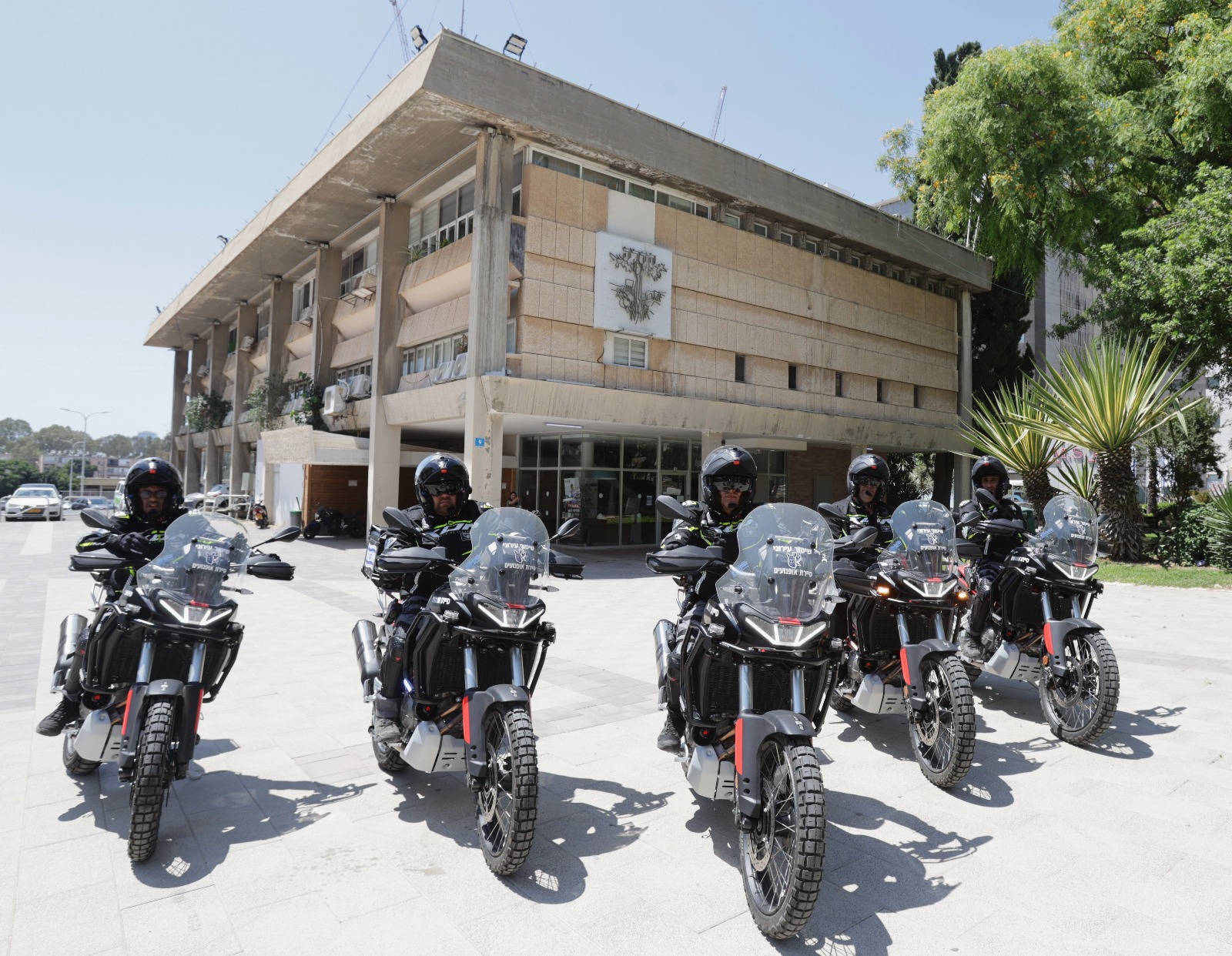 תמונה של אופנועני הסיירת