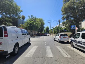 צילום ניידות שיטור בזירת האירוע