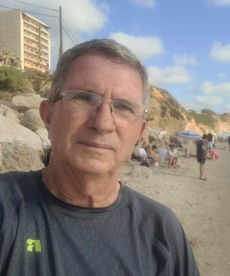 צילום של אפרים בולמש בחוף