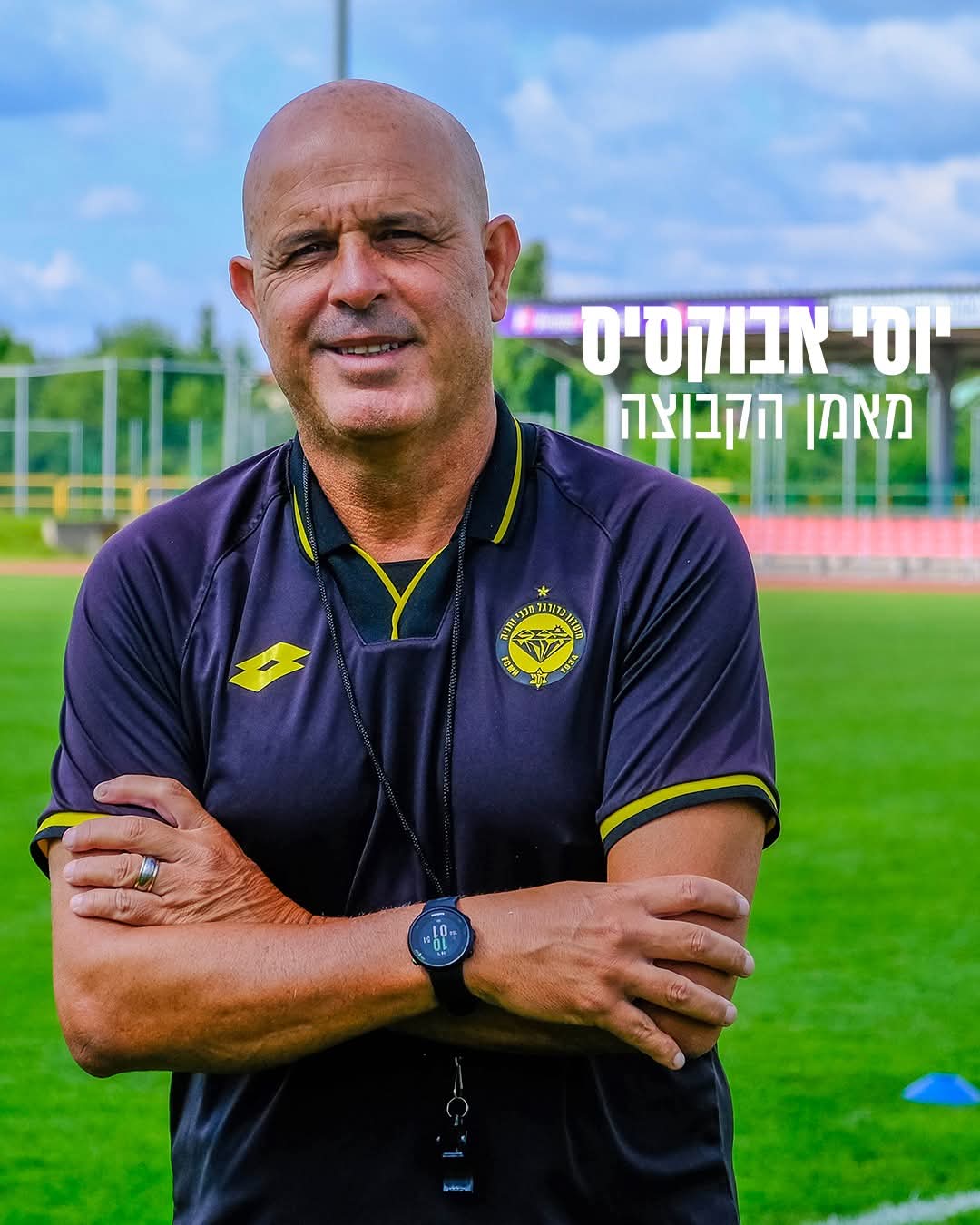 הסגל שלו רחוק מלהיות גמור. צילום: מכבי נתניה דיגיטל.