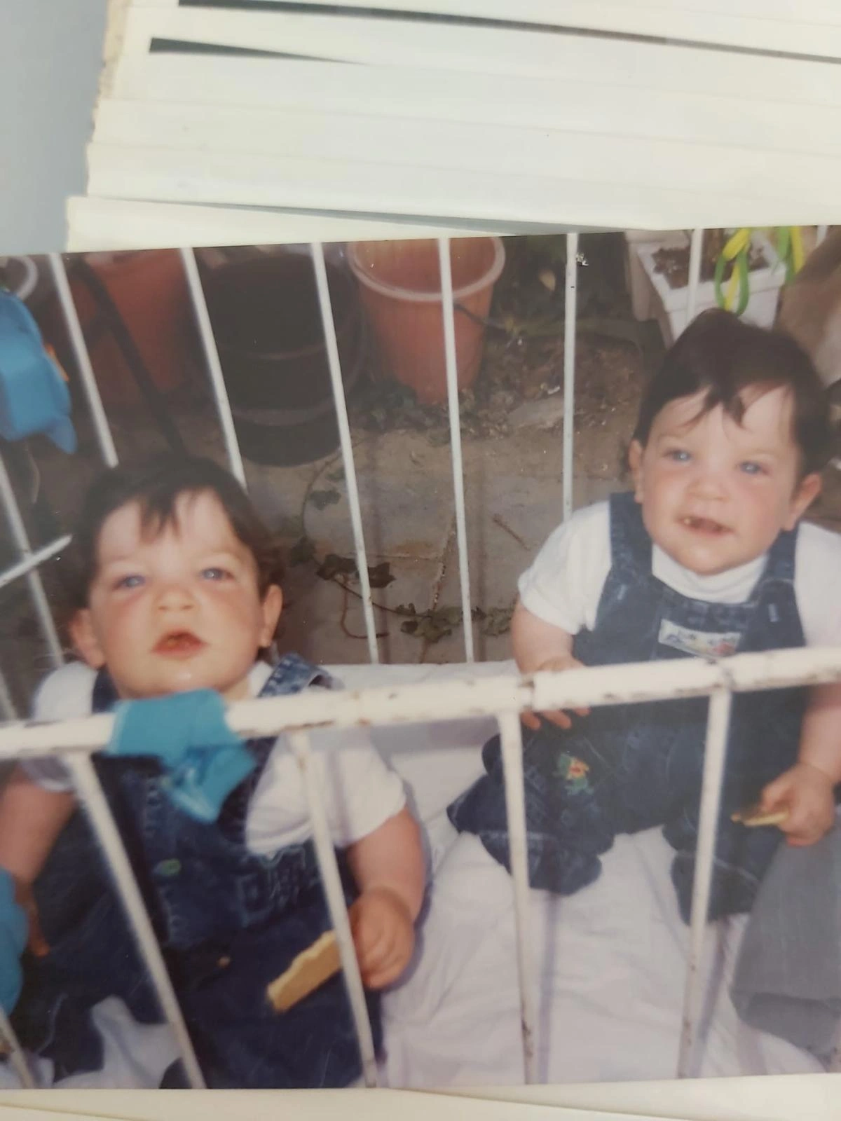 תמונת ילדות של דוד ואריאל קוניו