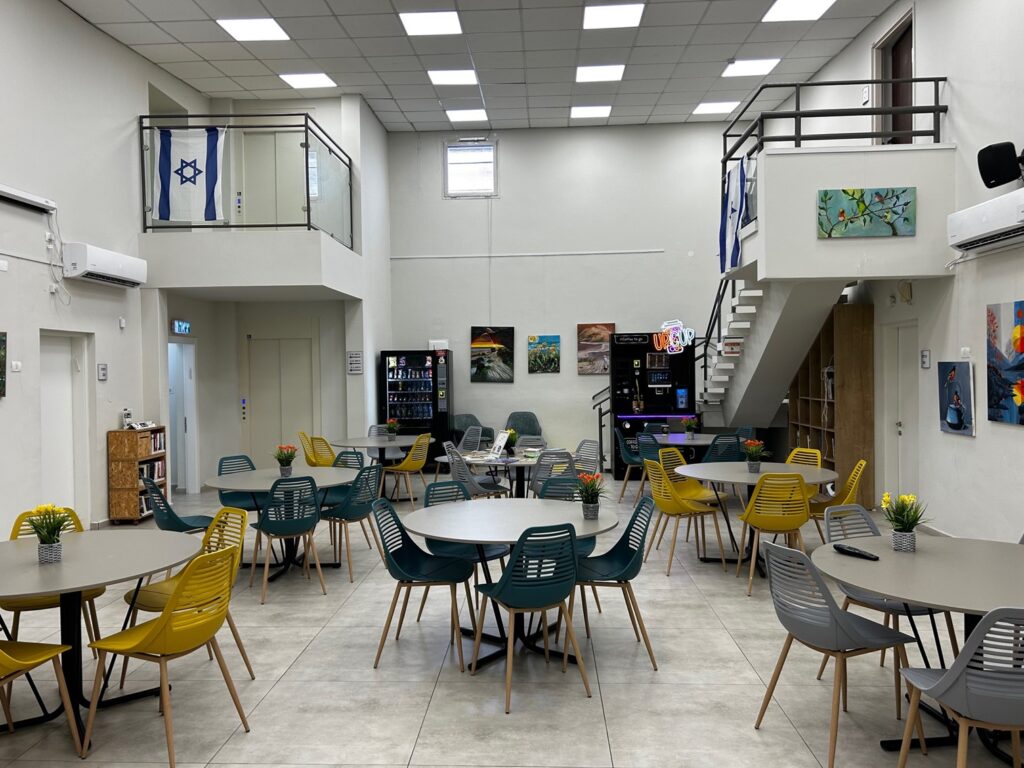 צילום מתוך המכללה של אחד החללים