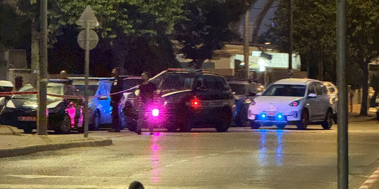 צילום ניידות בזירה