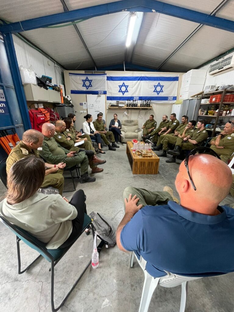 תילום מהמפגש הבטחוני