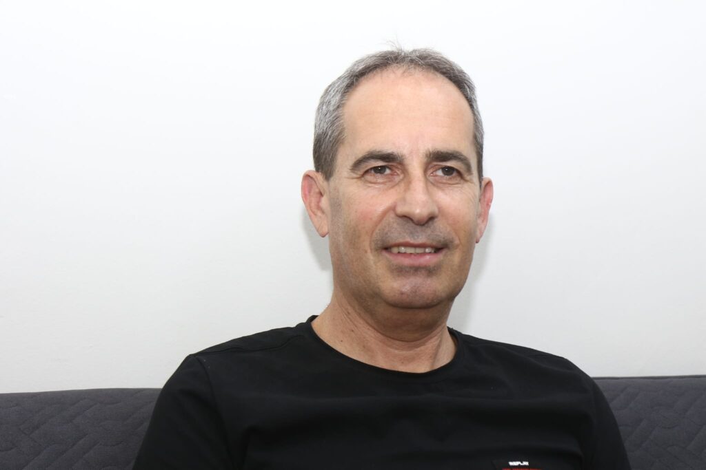 בוריס קוסינובסקי מנהל אגף אכיפה ובטחון עיריית חדרה