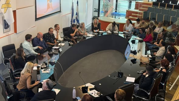 וועדת ההיגוי בהרצליה