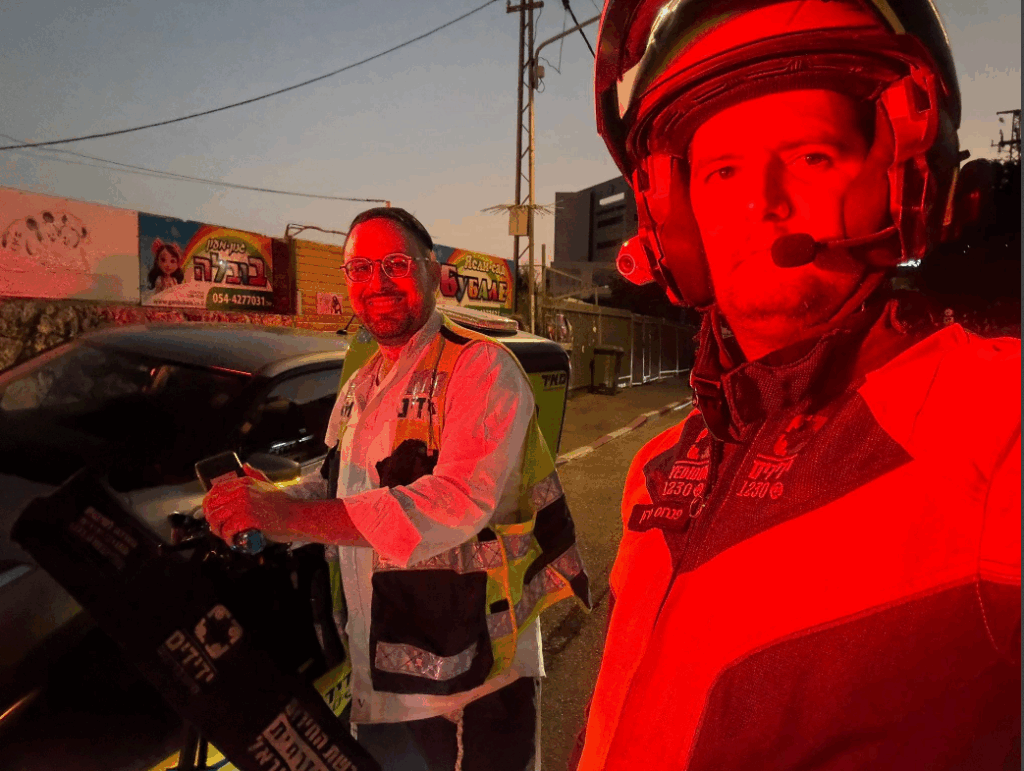 "ידידים" הגיעו לרכב