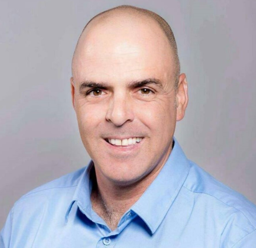 עו"ד אביעד סיני