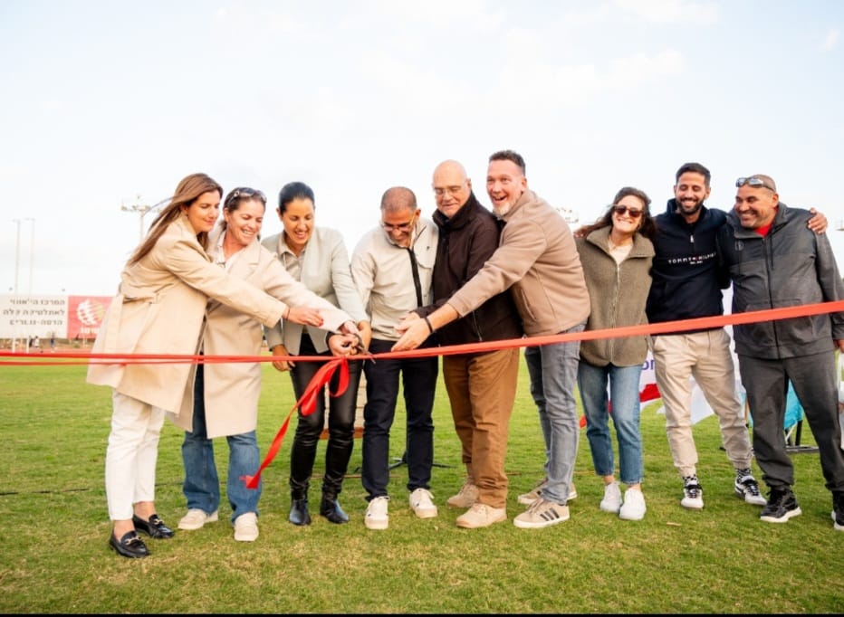 גוזרים את הסרט