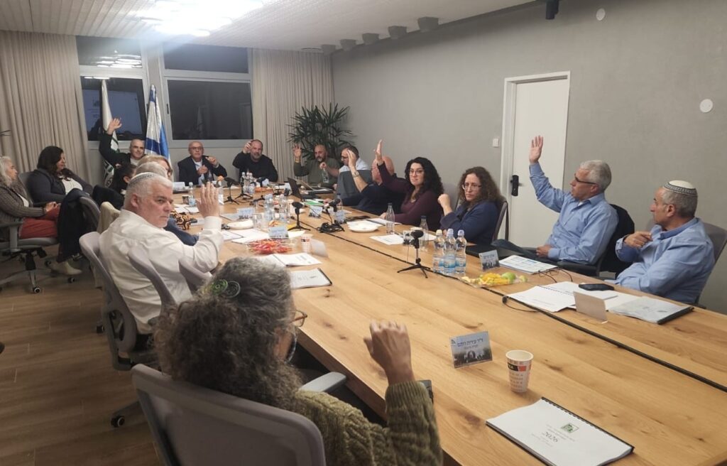 הצבעת חברי המועצה