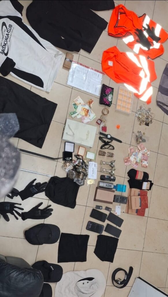 שלל הגניבות