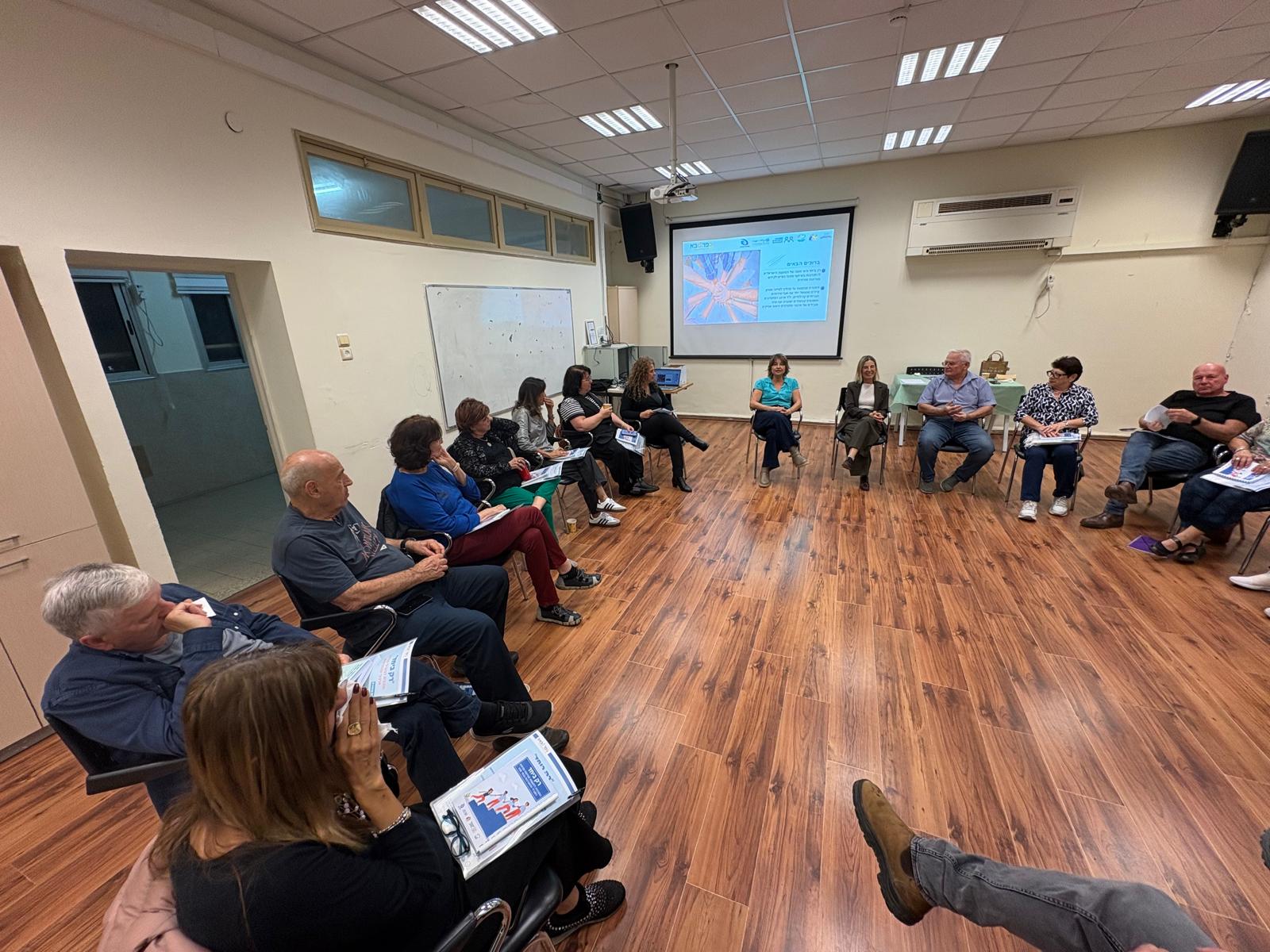 פגישת המתנדבים