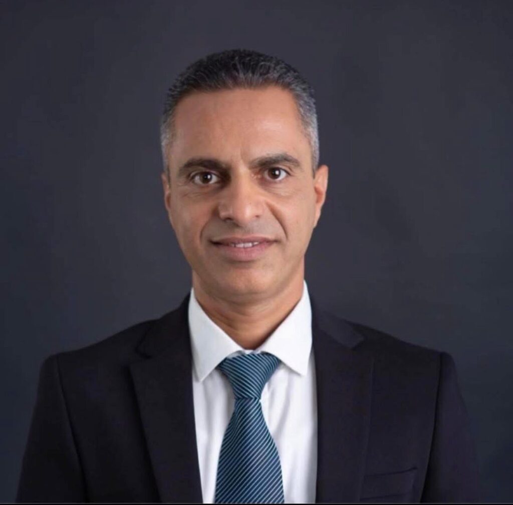 עו"ד עזורי שרוני ראש מועצת אליכין