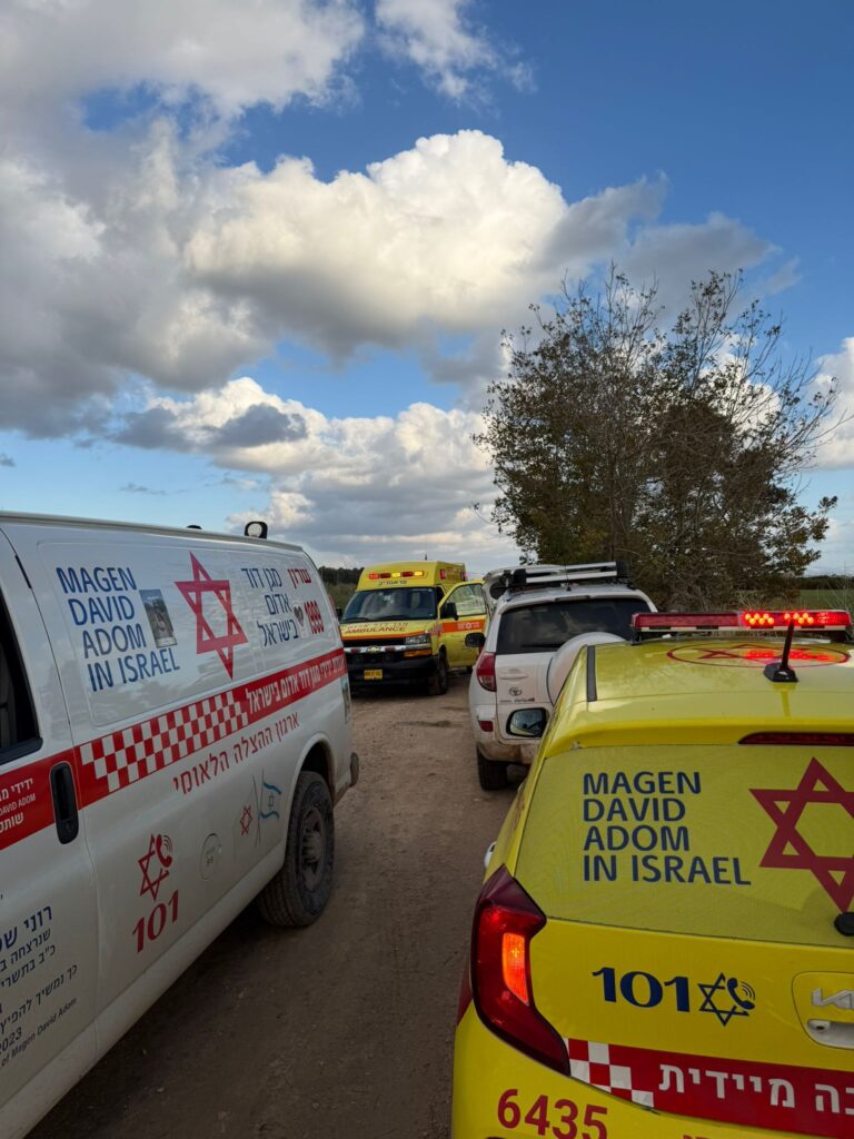 מד"א באזור התאונה