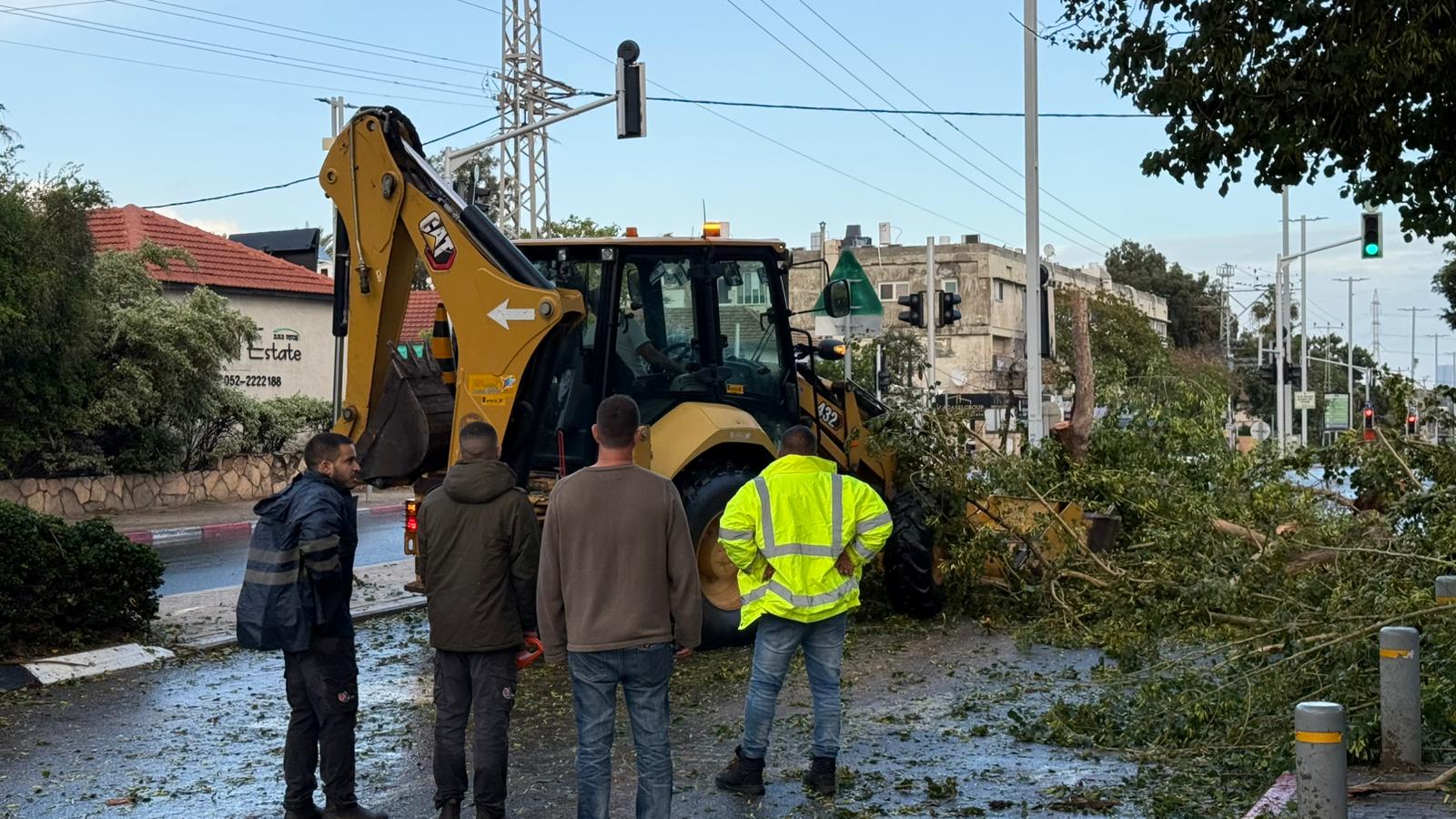 פינוי נזקי הסופה