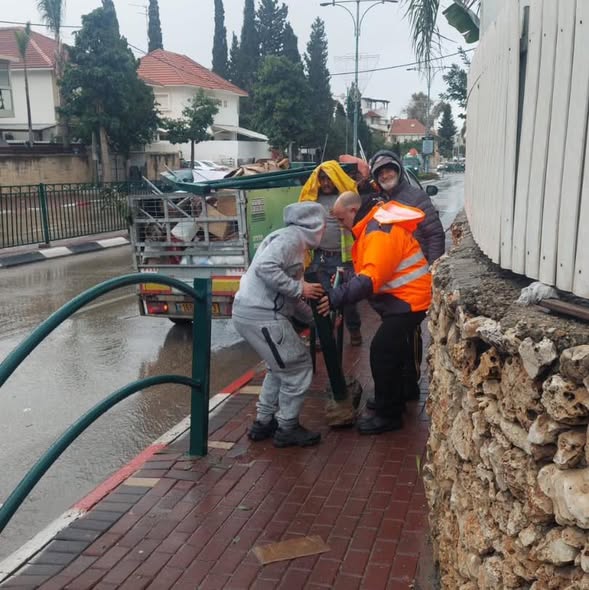 תיקון עמוד בחדרה